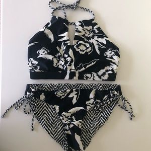 Athleta Swimsuit Bikini